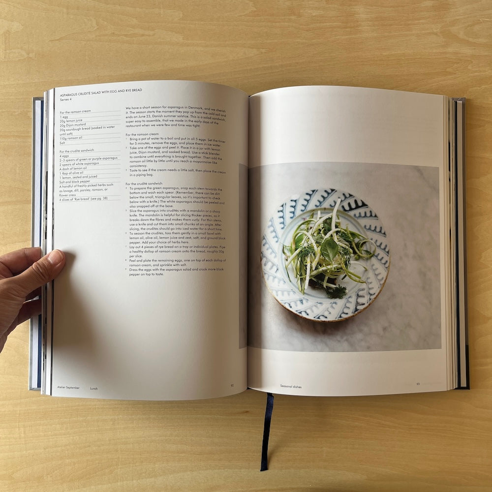 A PLACE FOR DAYTIME COOKING by Atelier September